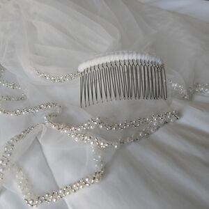 Ivory Fingertip Wedding Veil With Beaded Edge